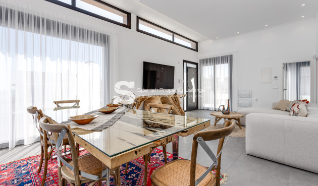 Obra nueva - detached - La Mata