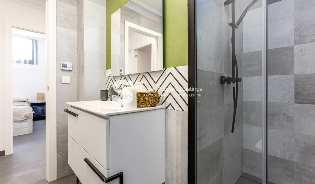 Obra nueva - detached - La Mata