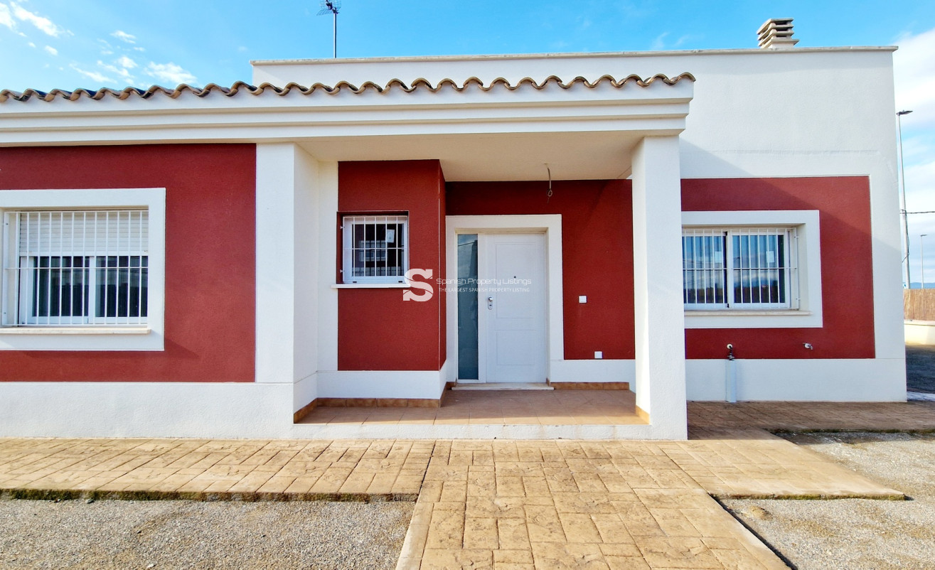 New Build - detached - Purias