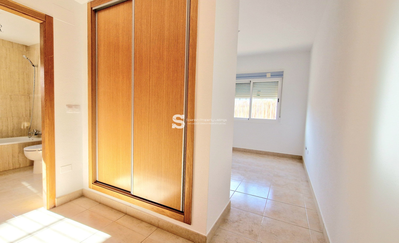 New Build - detached - Purias