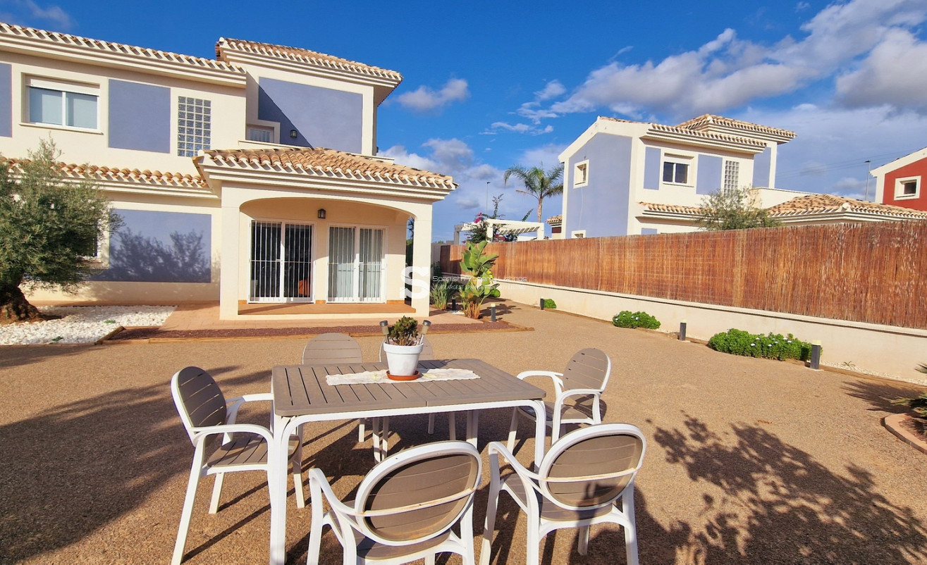 New Build - detached - Purias