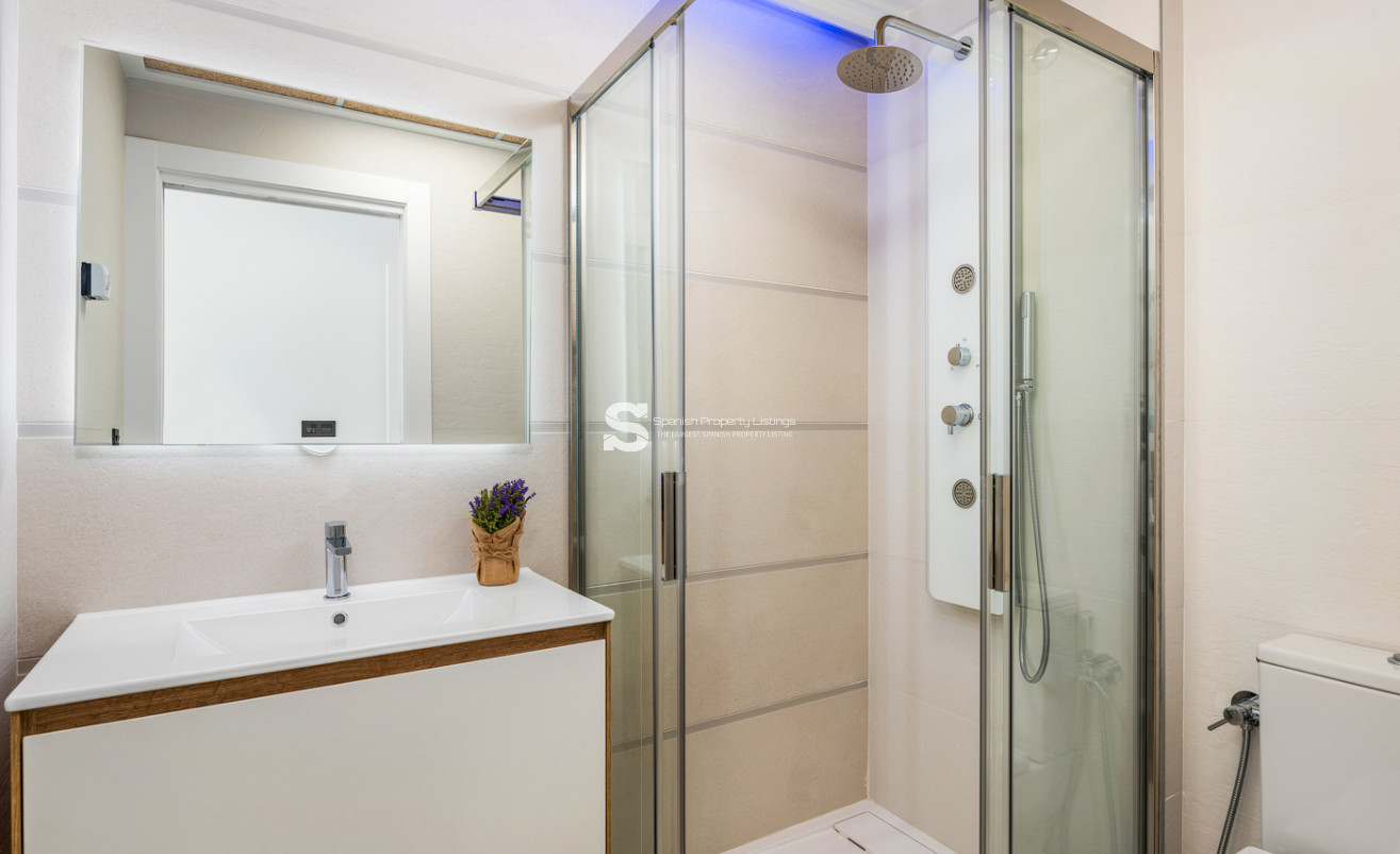 Nouvelle construction - low-bungalow - Torrevieja