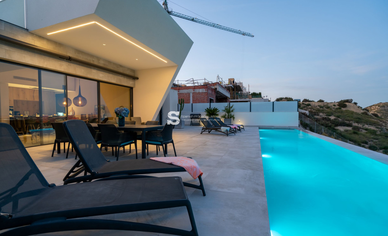 Nouvelle construction - Villa - Rojales