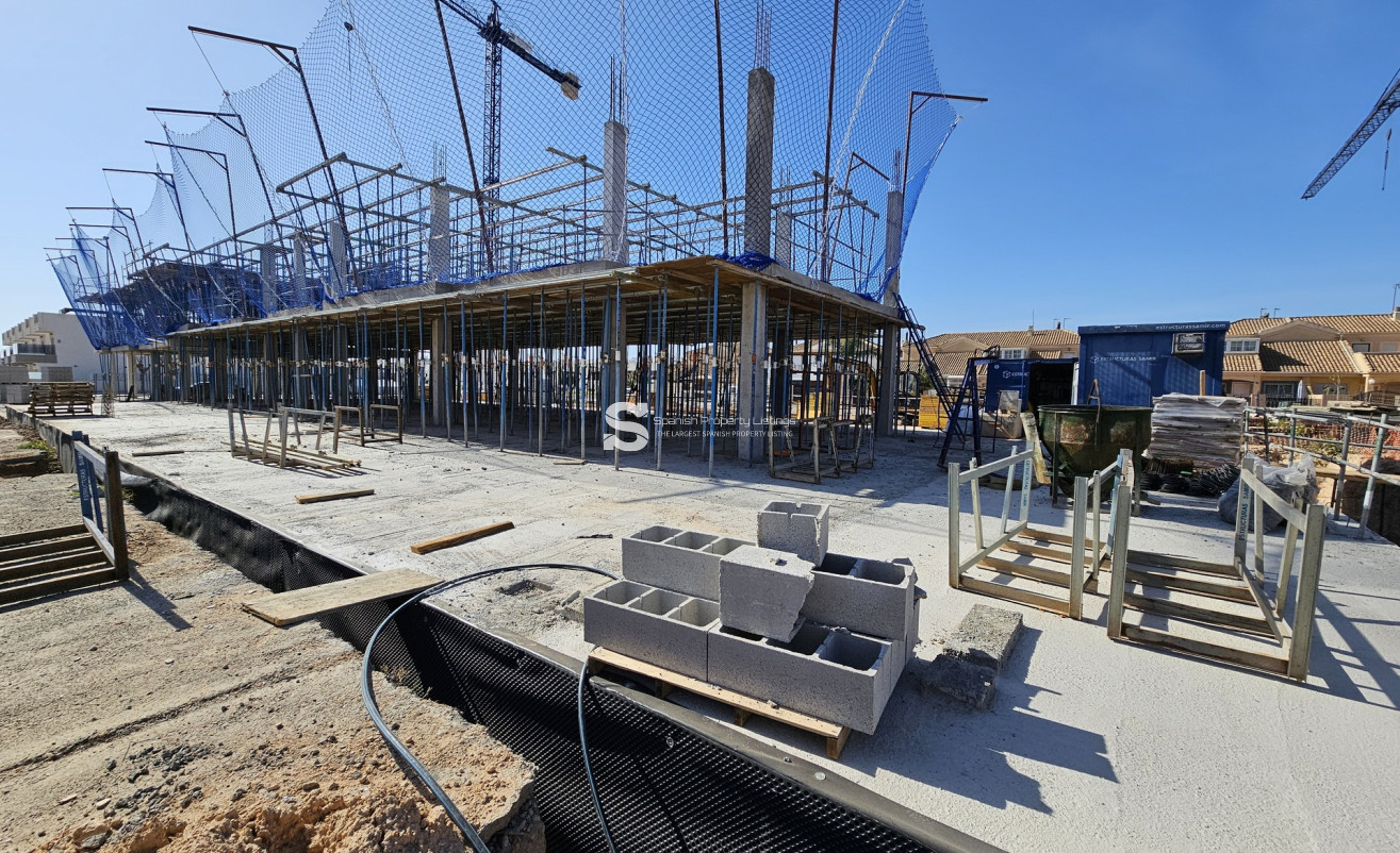 Nouvelle construction - low-bungalow - Torre de la Horadada