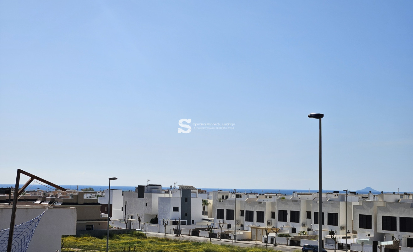 Nouvelle construction - low-bungalow - Torre de la Horadada